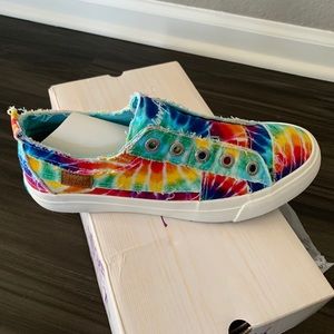 Rainbow Tie Dye Canvas Shoes